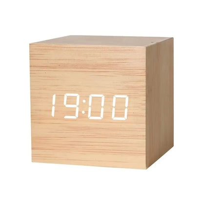 Réveil Cube en Bois